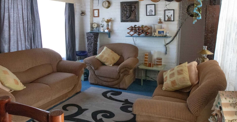 4 Bedroom Property for Sale in Oranjeville Free State